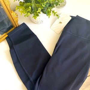Fabletics Powerhold Leggings NWT